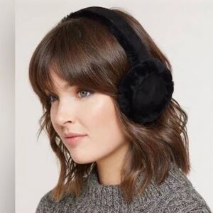 COPY - EUC Women’s Black Genuine Classic UGG Earmuffs